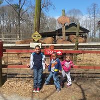 Monica Roach Photo 10