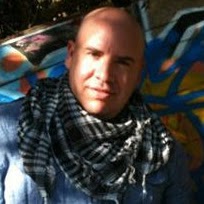 Robert Vega Photo 25