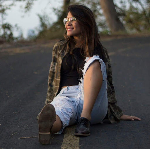 Stephany Lopez Photo 8