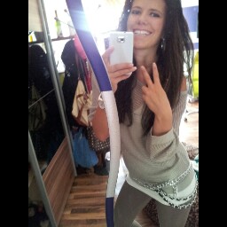 Dana Lang Photo 18
