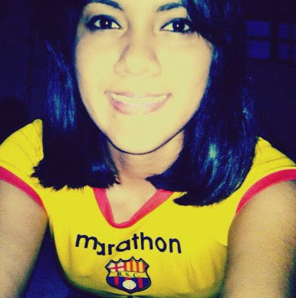 Maria Vivar Photo 10