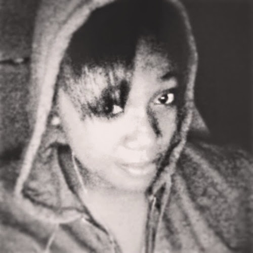 Shauna Jones Photo 31