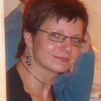 Christine Melvin Photo 7