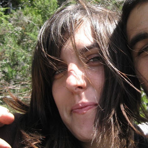 Ana Brown Photo 28