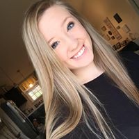 Katie Day Photo 10