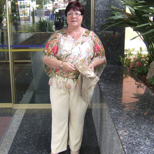 Elizabeth Boylan Photo 11