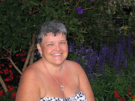 Jennifer Fletcher Photo 13