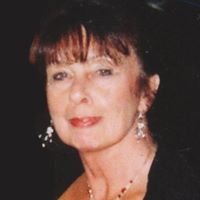 Margaret Loftus Photo 15