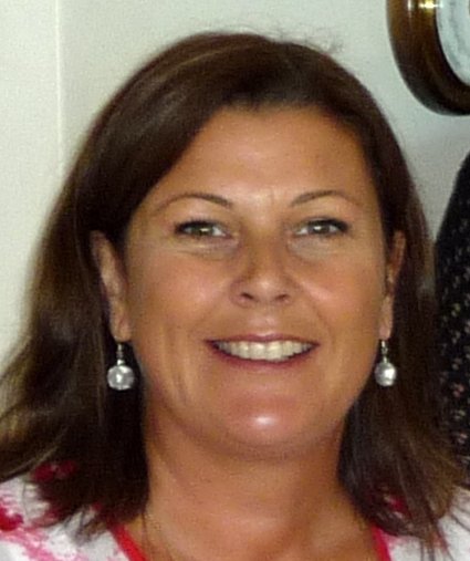 Debbie Quinn Photo 37