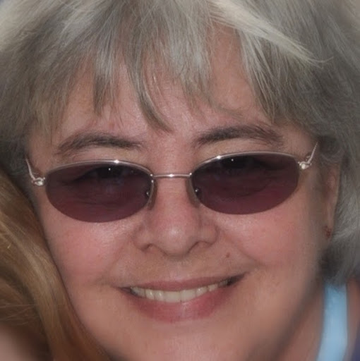 Linda Cole Photo 28