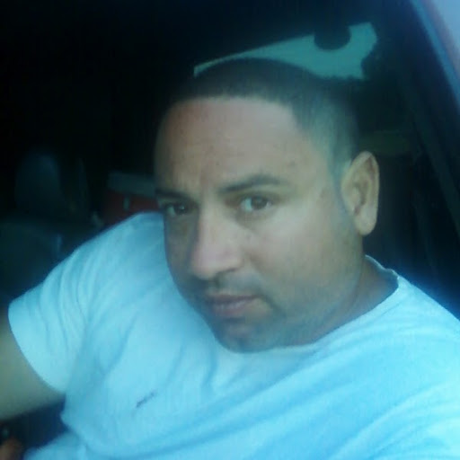 Gilbert Salinas Photo 18