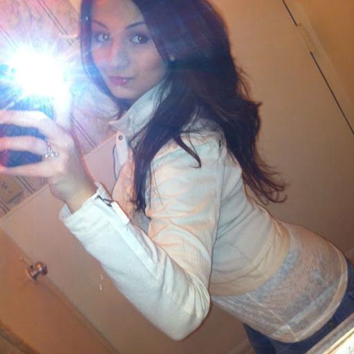 Alexandria Evans Photo 33