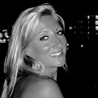 Kelly Lessard Photo 10