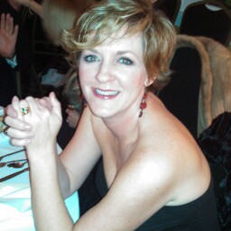 Allison Pederson Photo 12