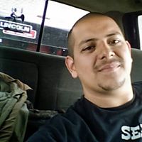 Robert Quintanilla Photo 20