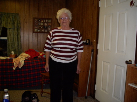 Billie Walker Photo 26