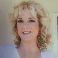 Sarah Hanley Photo 20