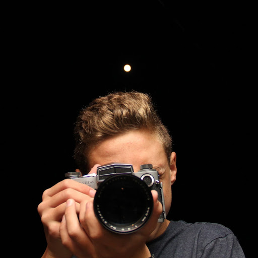 Daniel Browne Photo 26