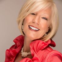 Colleen Sweeney Photo 34