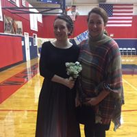 Suzanne Singleton Photo 25