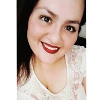 Elizabeth Plata Photo 11