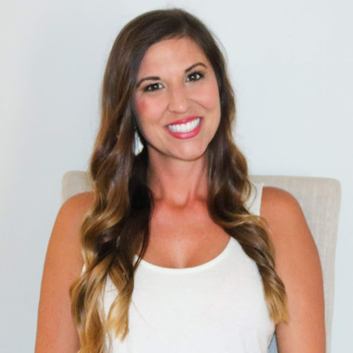 Sara Cantrell Photo 31