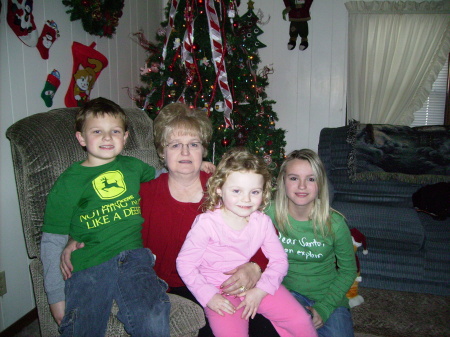 Annette Payne Photo 4