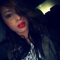Chelsea Lambert Photo 12