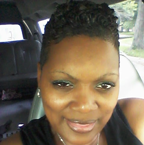Angela Rodgers Photo 32