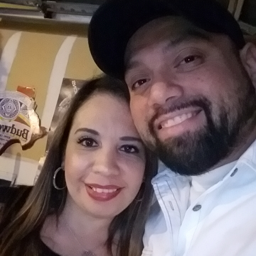 Veronica Aguirre Photo 29