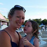 Lisa Pullen Photo 24