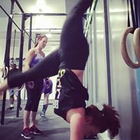 Amanda Huie Photo 6