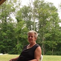 Louise Hall Photo 15