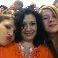 Ruth Hoskins Photo 10