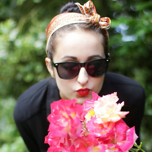 Rebecca Roe Photo 11