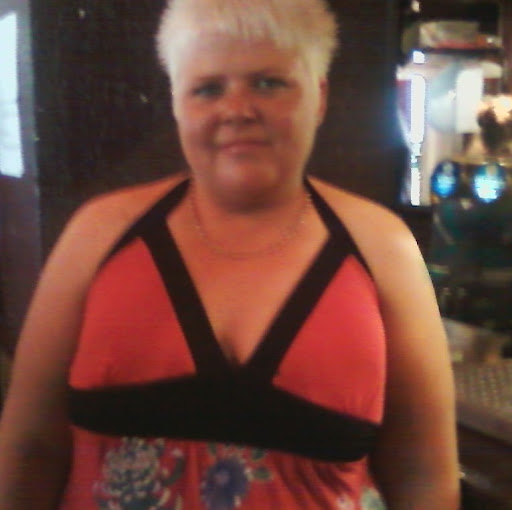 Sally Fraser Photo 34