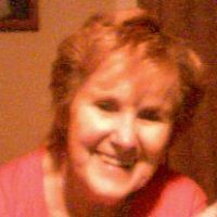Caroline Blevins Photo 12