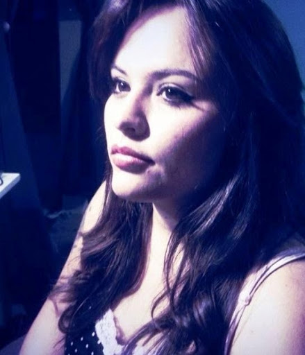 Alicia Hernandez Photo 14