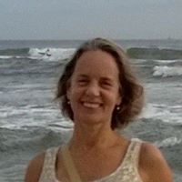 Lisa Lowell Photo 20