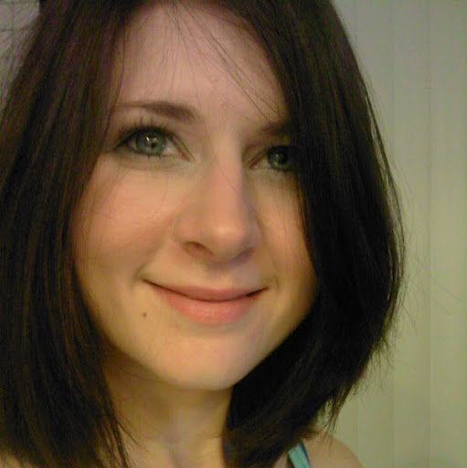Rachel Nicholas Photo 31