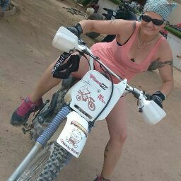 Cindy Mills Photo 30