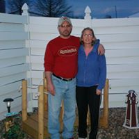 Julie Lowe Photo 40