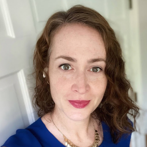 Amy Lewis Photo 22