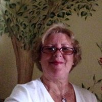 Debbie Connors Photo 33