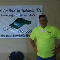 Carl Elliott Photo 34