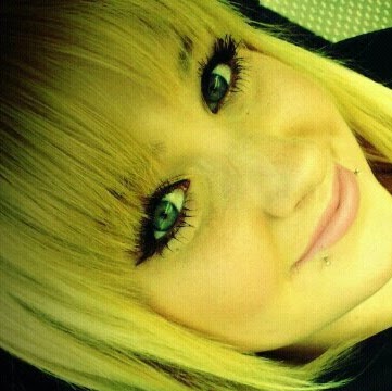 Bonnie Simpson Photo 21