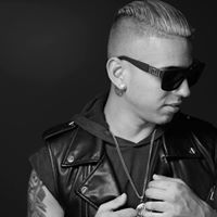 Ronnie Rodriguez Photo 10