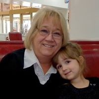 Darlene Roberts Photo 36