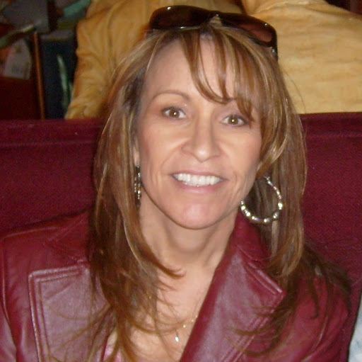 Della Frank Photo 18