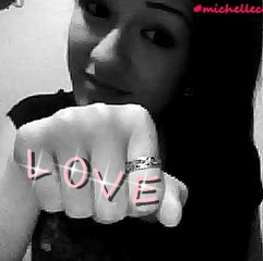 Michelle Clifford Photo 9